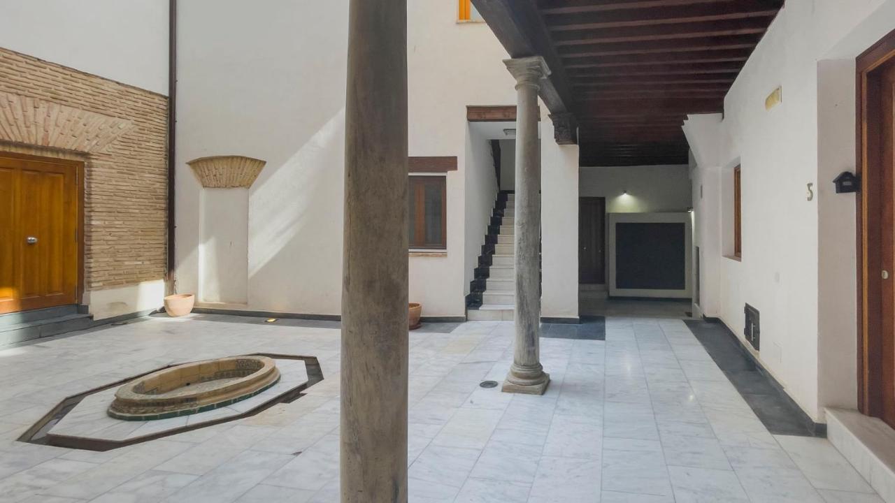 El Patio Del Regidor - Apartamentos Aloha Toledo Bagian luar foto
